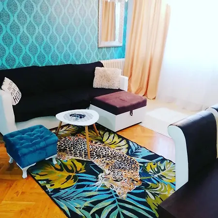 Marina Jacuzzi Free Parking *