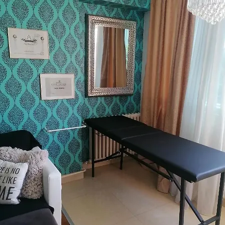 Marina Jacuzzi Free Parking